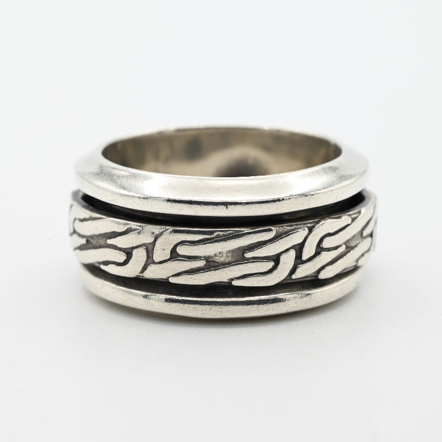 Cutting Out Fancy Knot Design Wide Spinner Ring #12.5 / Denmark