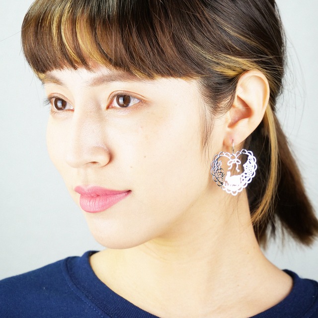 Rabbit in Heart Earring｜Silver