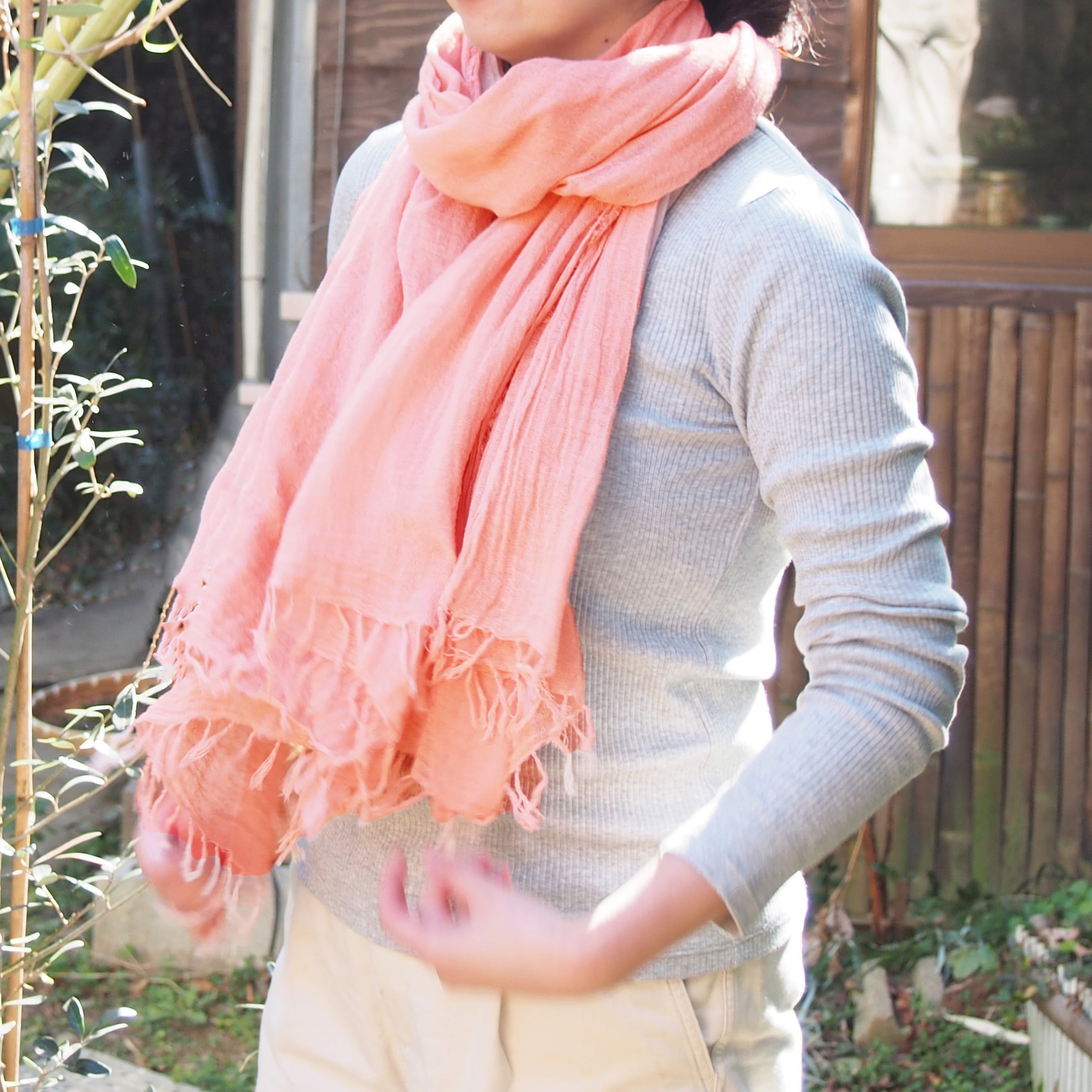 草木染め」インド茜のかや織りストール | 染めもの 峯の小屋