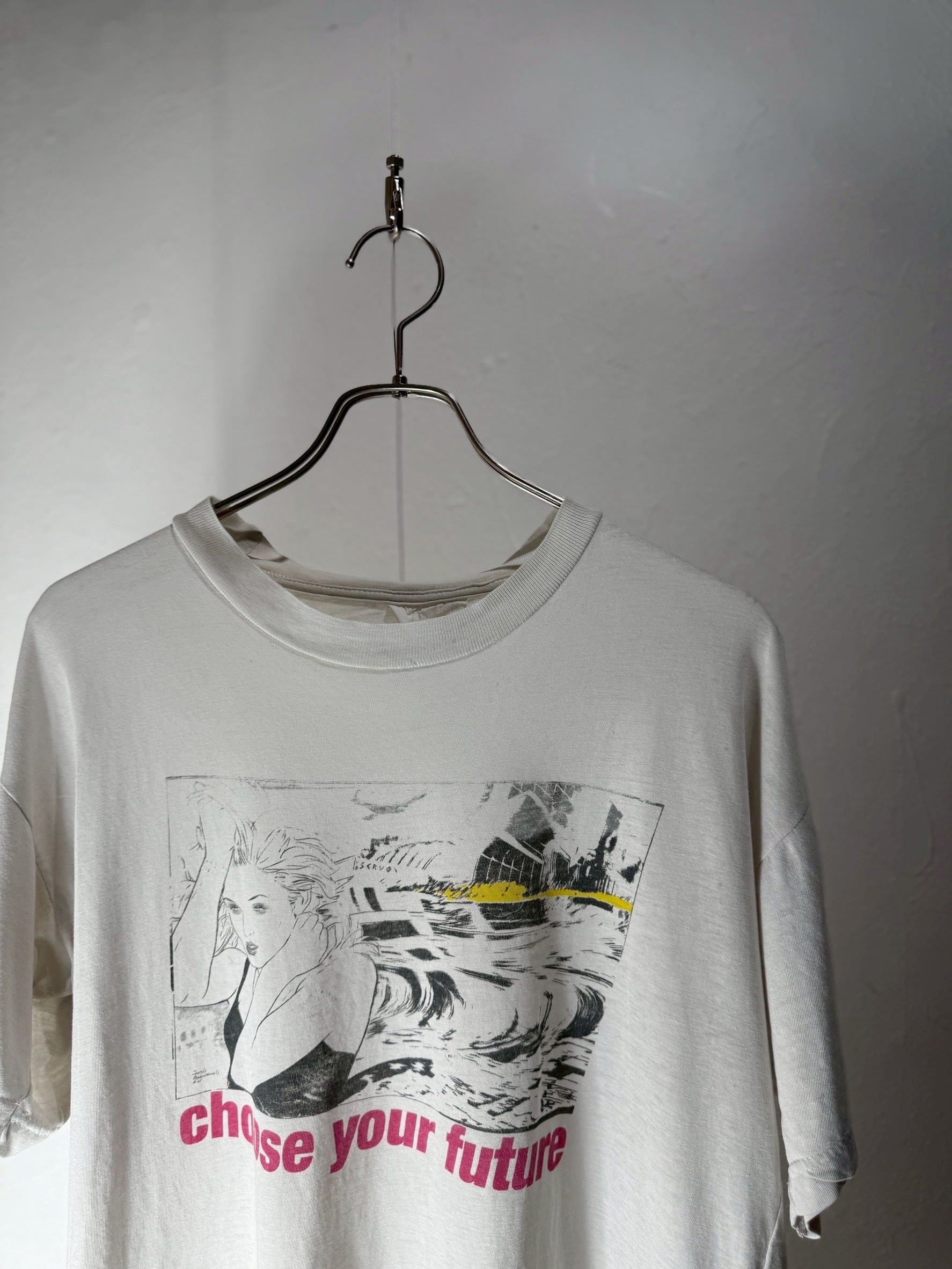 90’s “choose your future” graphic T-shirt