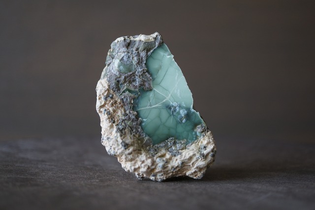 ハンガリー産オパール Blue Opal 957