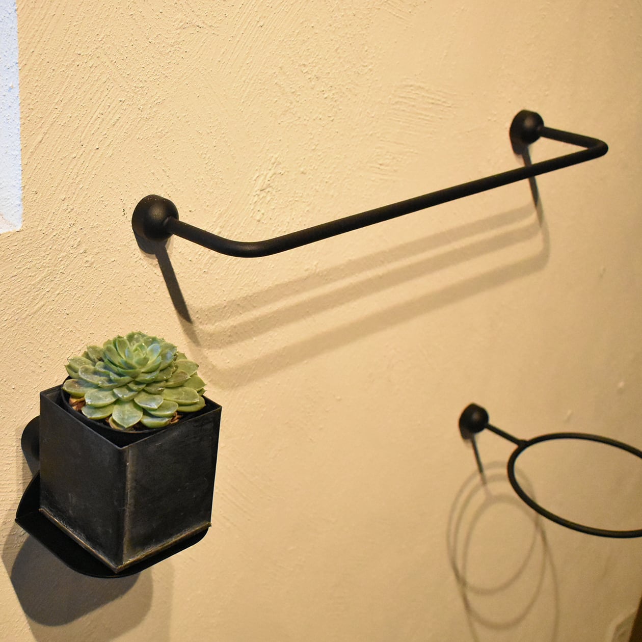 アンティーク　ウォール傘立て ひとふで書きのラインが美しい傘立て ひとふで傘かけ 【Te-FW2031S