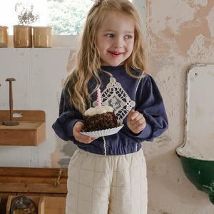 秋ダイヤ柄レースデザイントレーナー