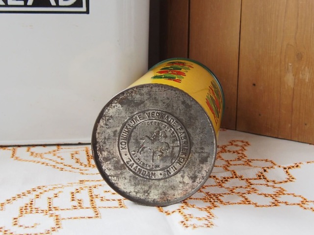 オランダアンティーク　ラスク缶　VERKADE