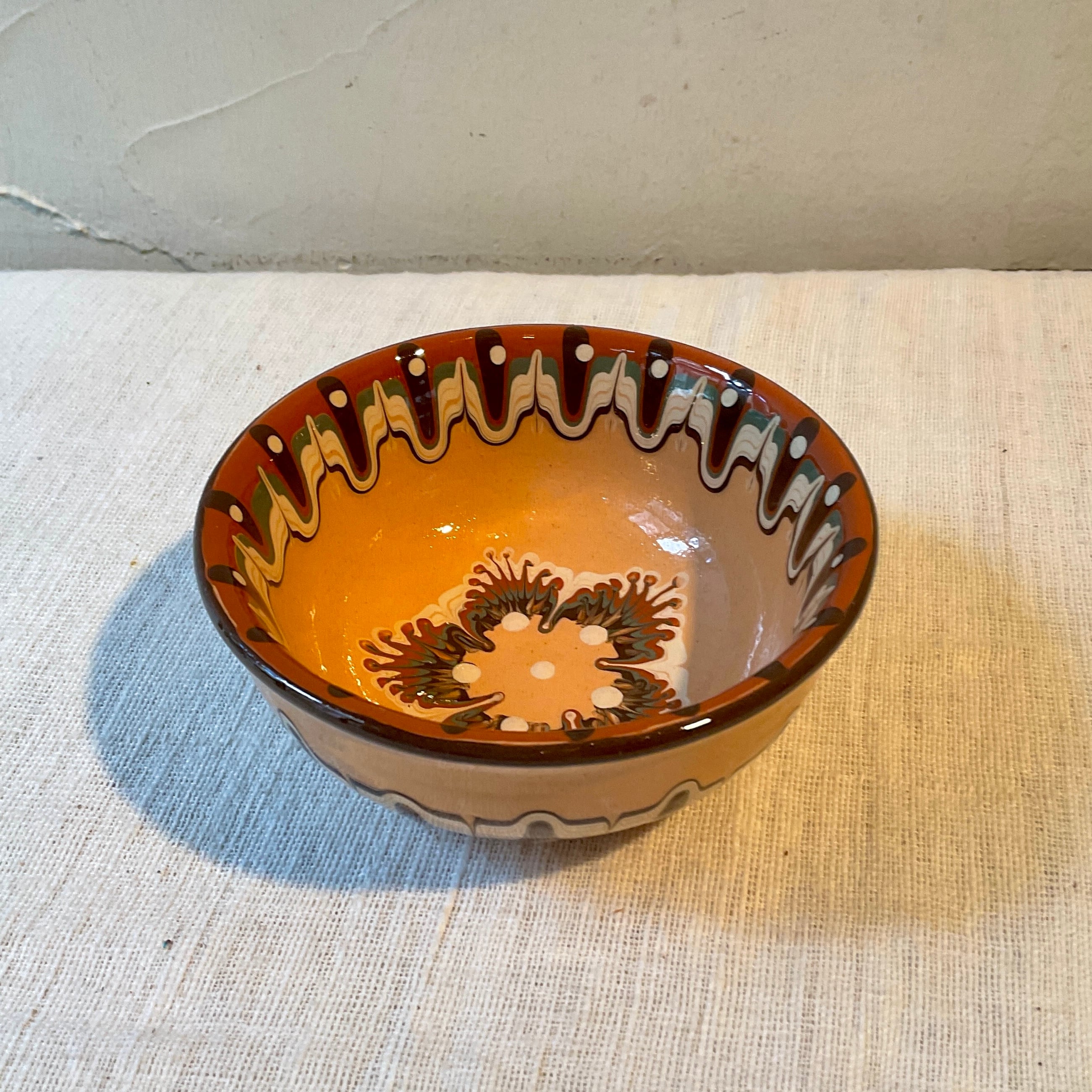 ブルガリア陶器】トロヤン陶器のボウル小（青・緑・黄） | 照明