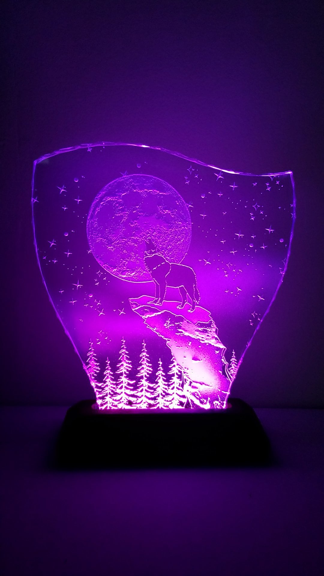 *☆星月夜☆*　プレゼント付き ことのおぼこ兜（5OSE-0405）（せい）月型飾台 龍｜コンパクトな五月