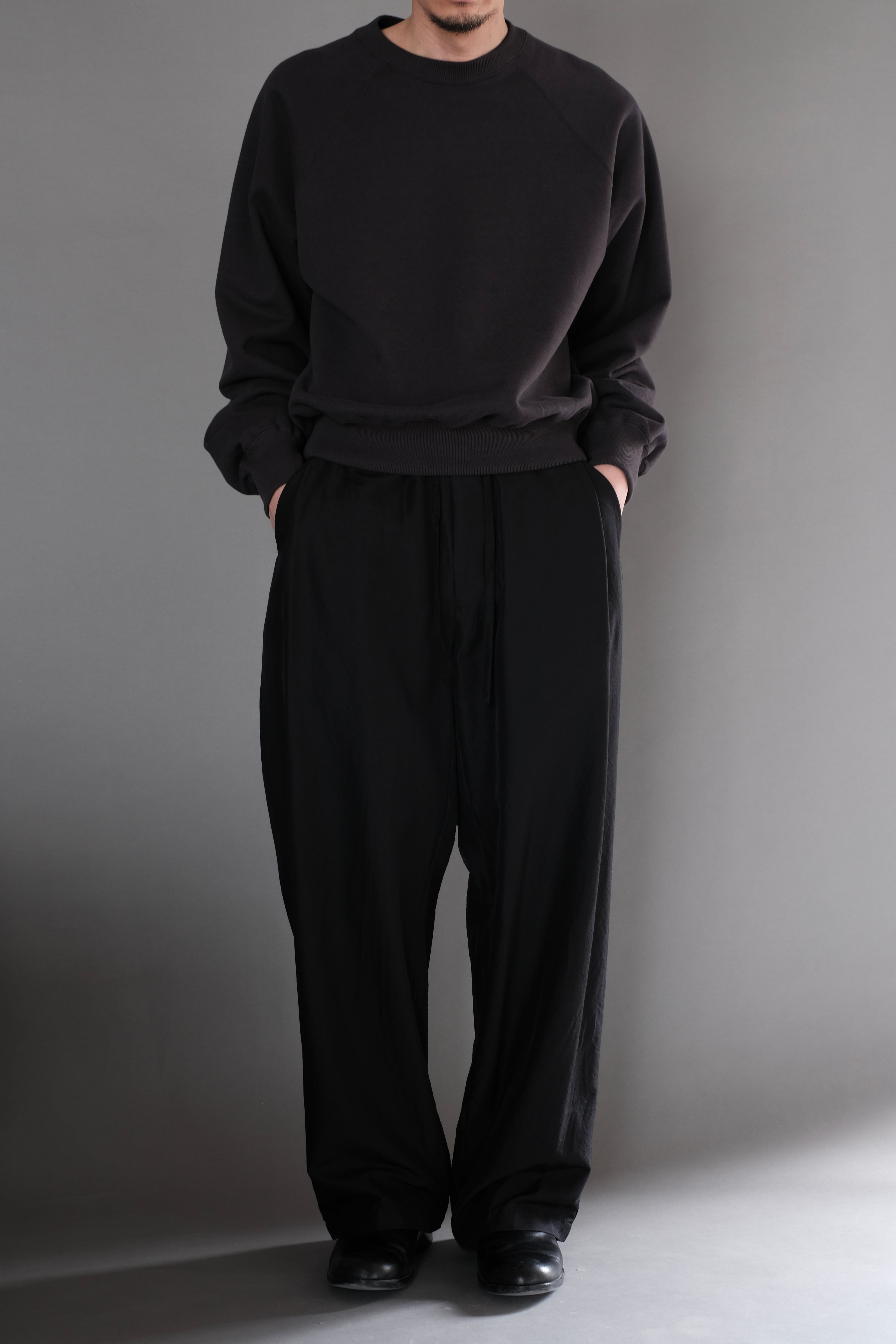 ULTERIOR / WASHED WOOL SILK TWILL DRAWSTRING PANTS | LIVING