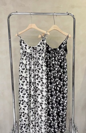 2color / フラワーデザインキャミワンピース