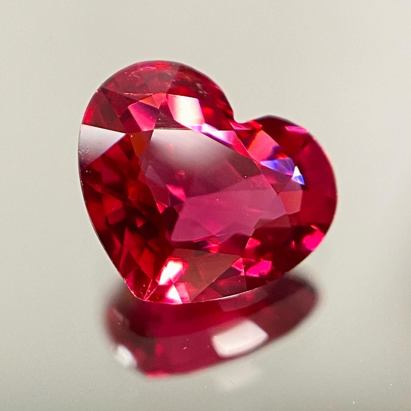 特別な♡ ミャンマーモゴック産レッドスピネル