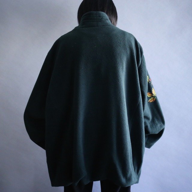 "刺繍×葉" asymmetry design over silhouette stand collar fleece jacket