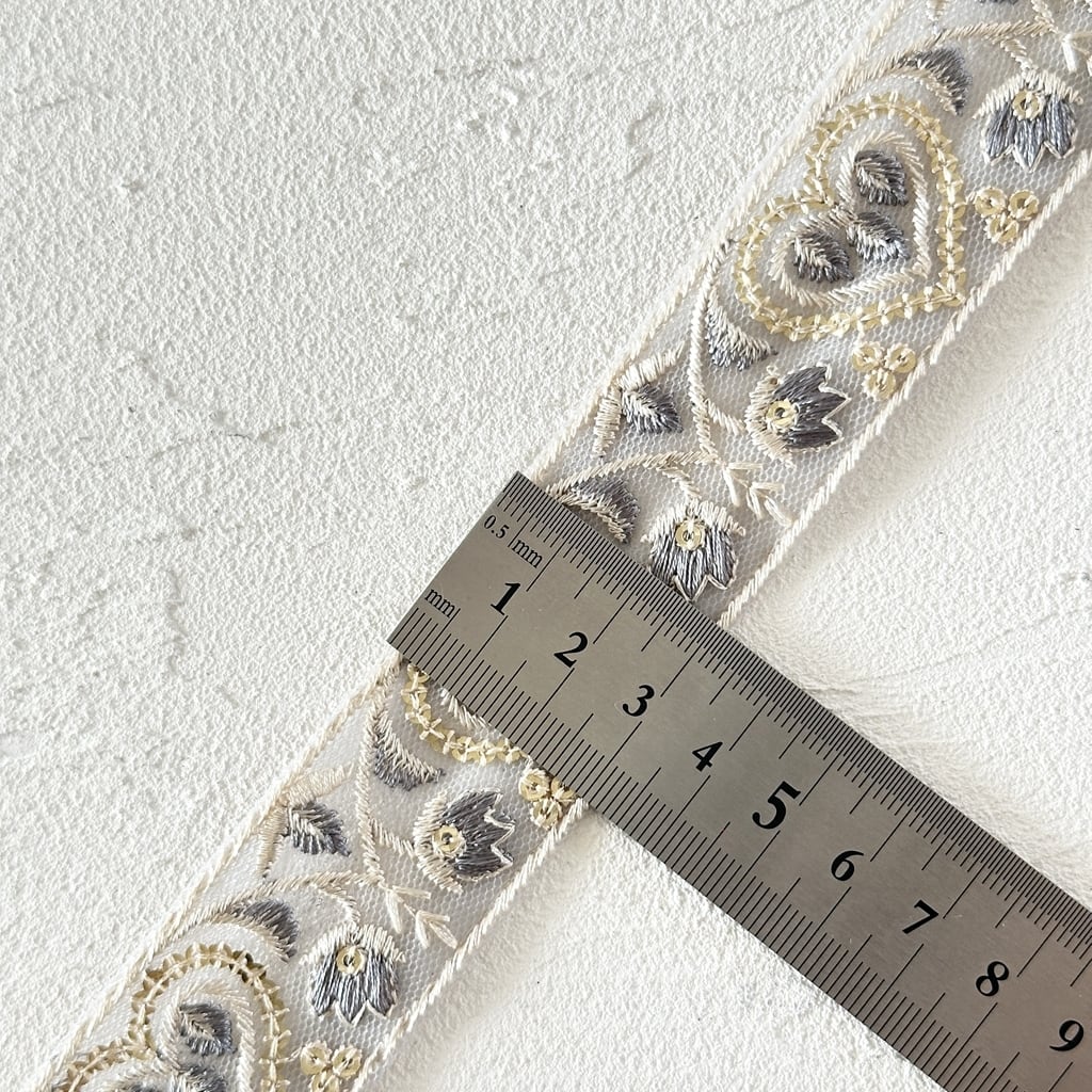 1ロール ハートスタイル [サックス]インド刺繍リボン 3131-1R | インド