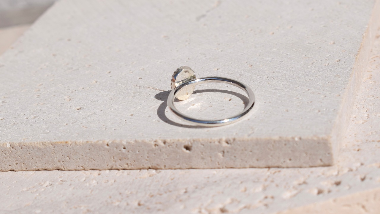 Rainbow moon oval ring / つぶつぶ《silver925》 【受注製作】