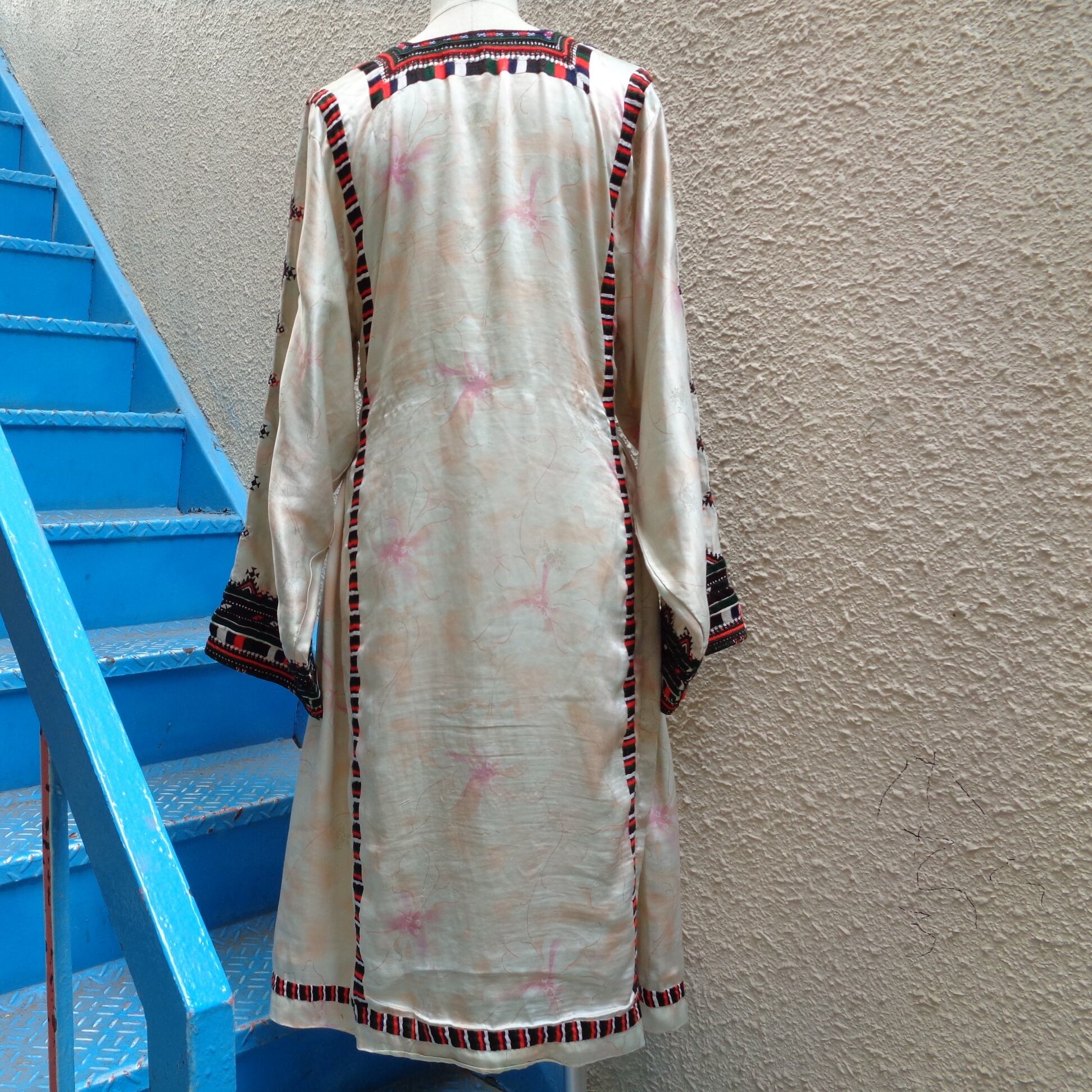パキスタンの高級刺繍ベルベットドレス/ティール パキスタンの民族衣装