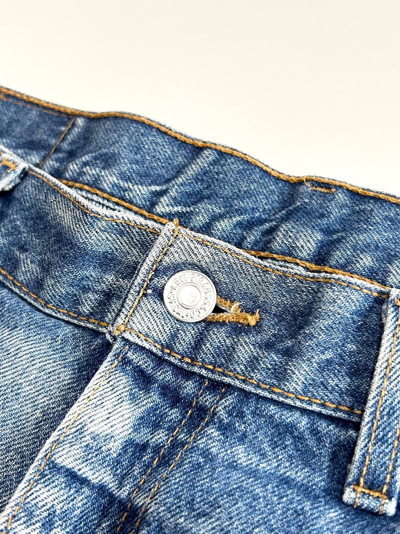 90s Levi’s 517 BOOT CUT DENIM MADE IN USA  Size W38L30→W37.5L29