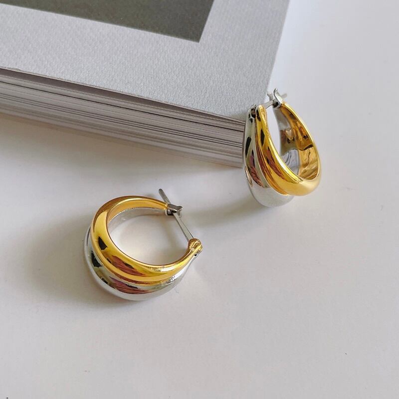 Gold and silver two-color circle design ピアス A10202 | Beci