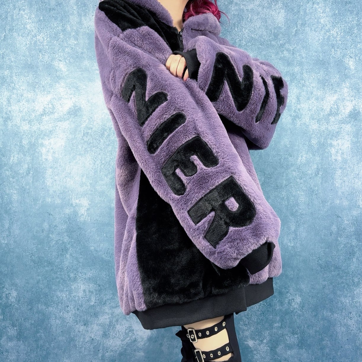 超ふわもこ】TWO-TONE ZIP OUTER -BLACK×PURPLE- | NIER CLOTHING
