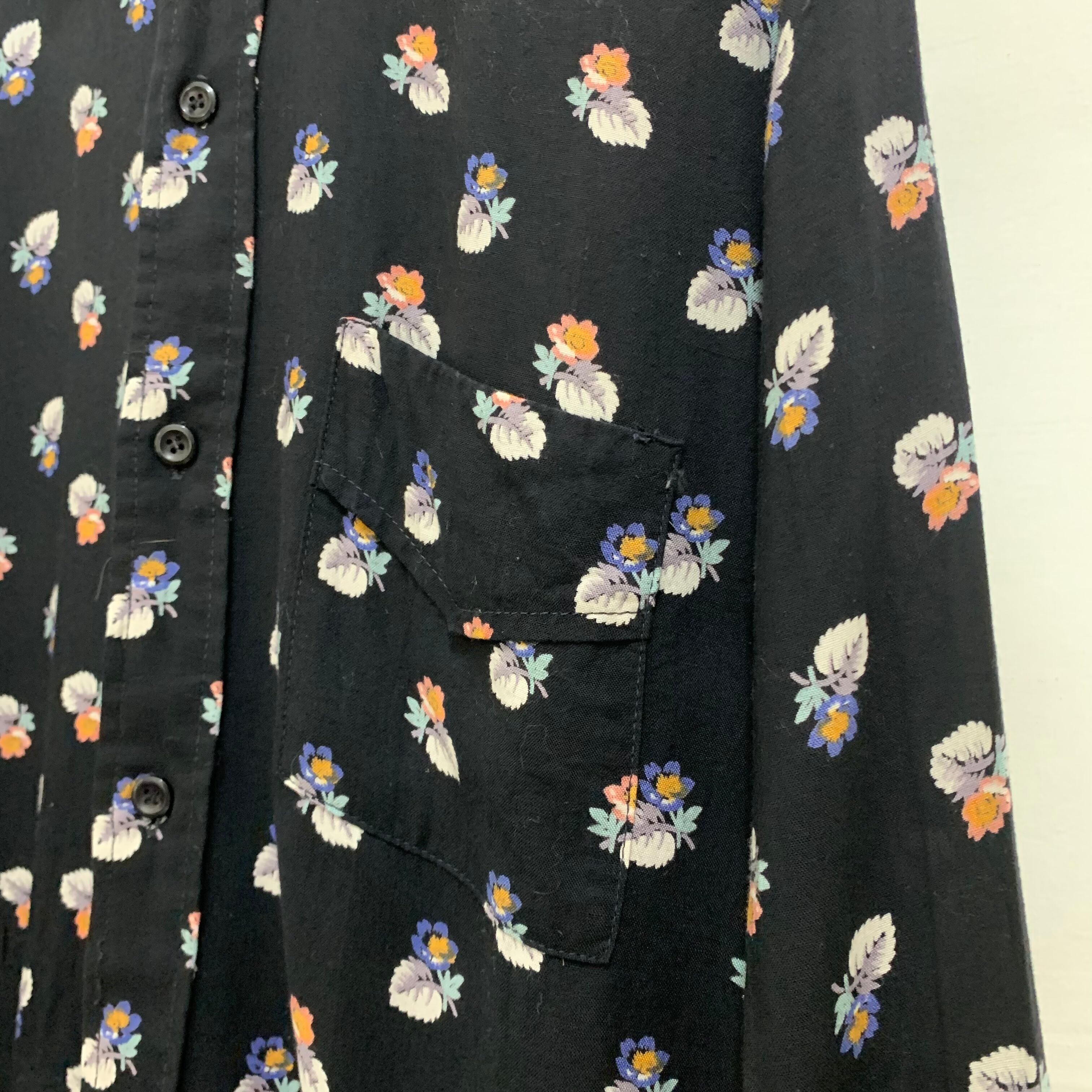 60s〜70s ヴィンテージ レーヨン 花柄シャツ USA古着 総柄 70年代頃 70s 花柄 ペイズリー サイケデリック 総柄 長袖シャツ 古着