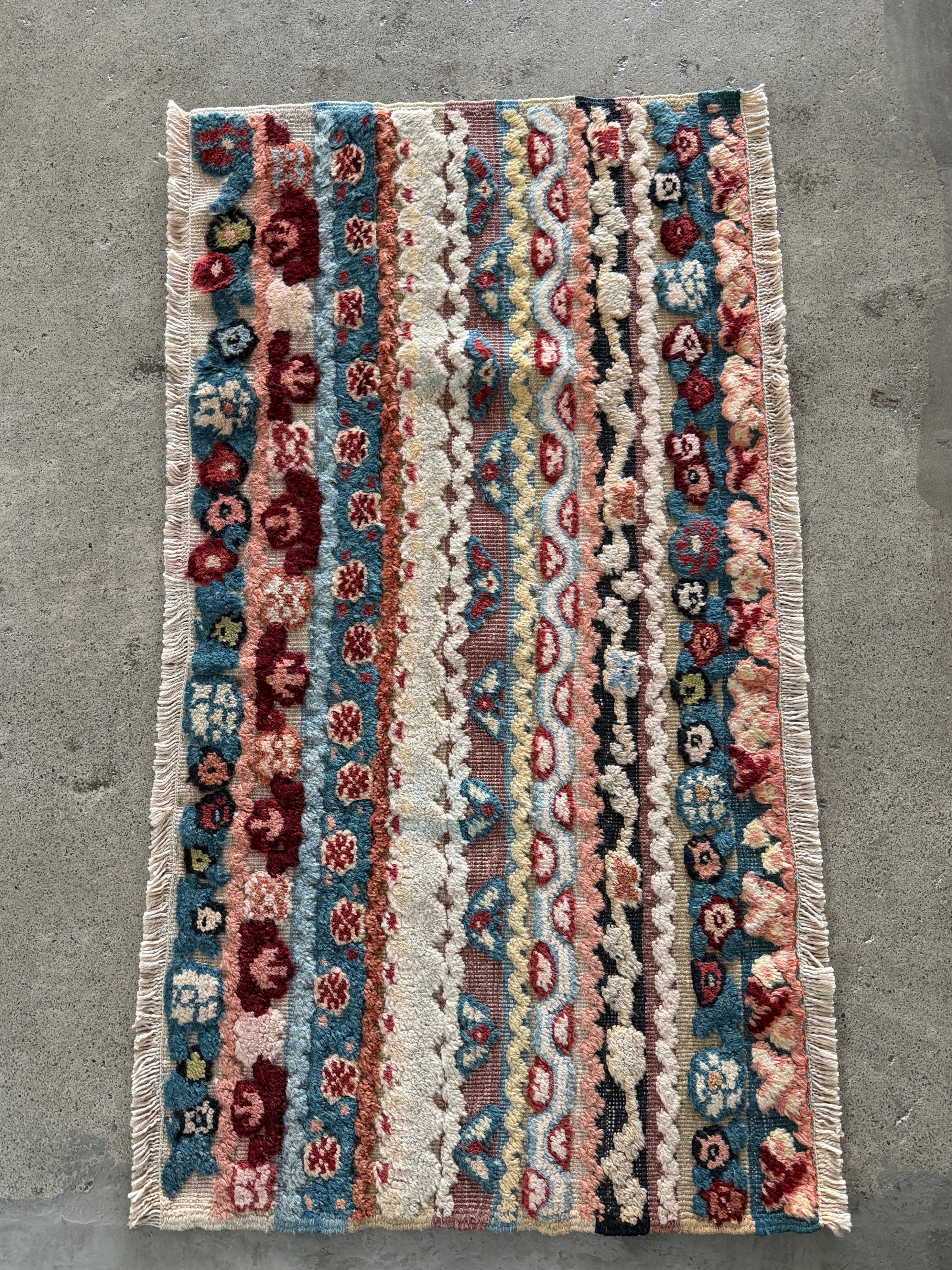 【送料込み】ヴィンテージ トルコキリムラグ sivas 玄関サイズ TRB4225