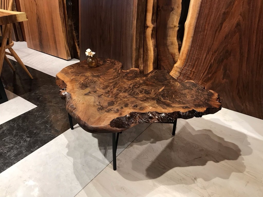 クラロウォールナット_850×330-600-1000×50_横浜元町店_テーブル天板