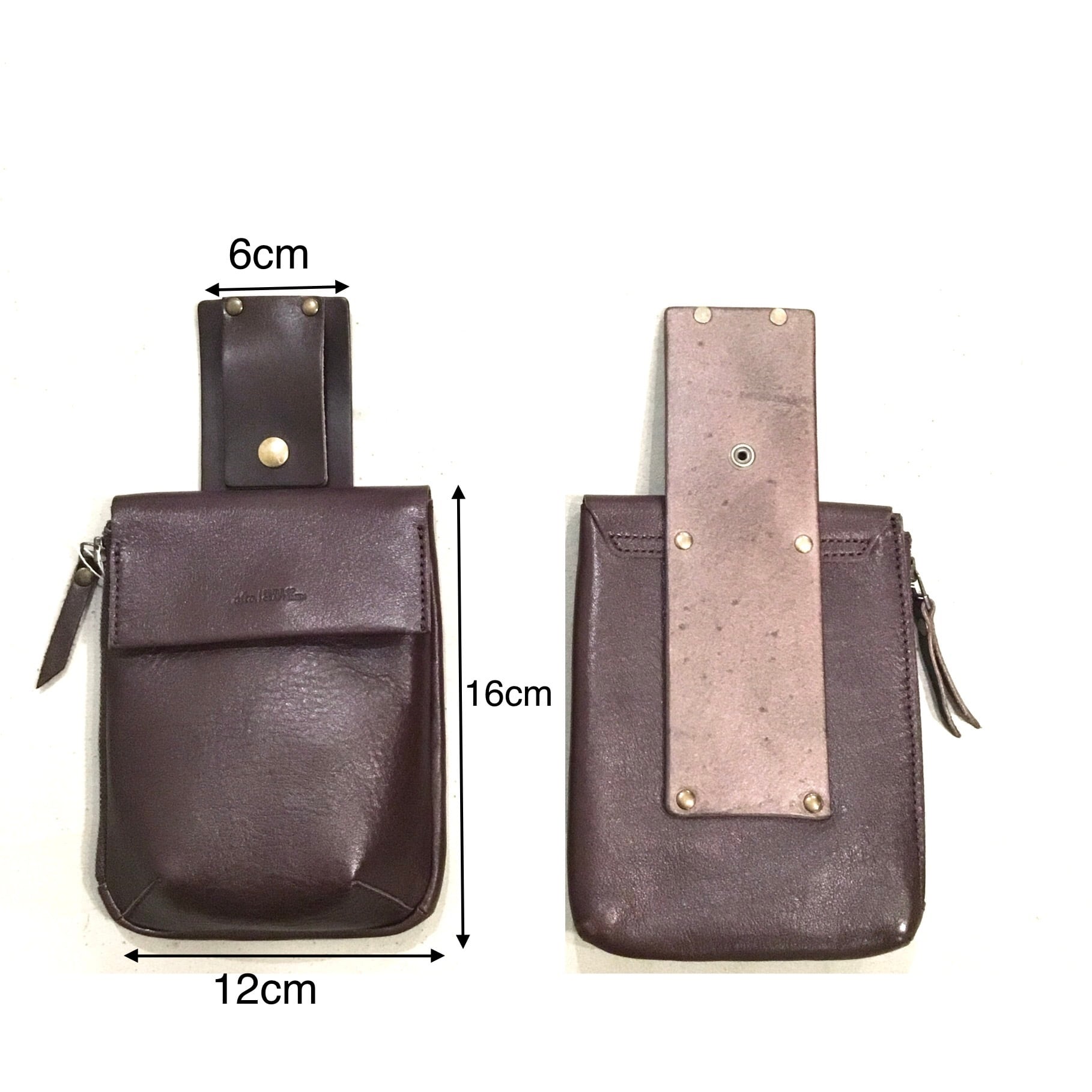 ポケット代わりに！ 小ぶりの牛革ベルトポーチ「縦型フラップ