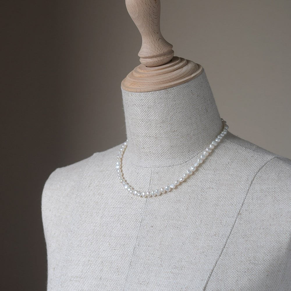 やわらかな艶と個性 約5.0mm 淡水パール ネックレス バロック