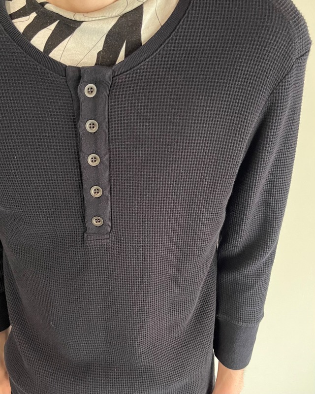 【wjk】cropped sleeve henley neck top