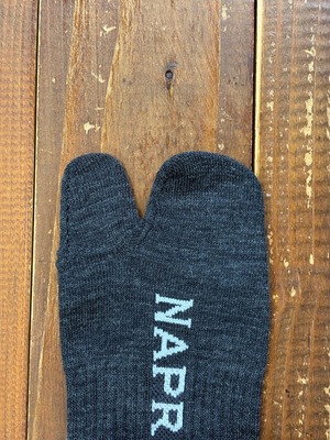 NAPRON・WOOL TABI SOX・CHARCOAL