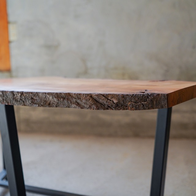 山桜の一枚板 ローテーブル