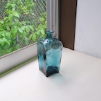 ブルーグリーンのケルデル瓶