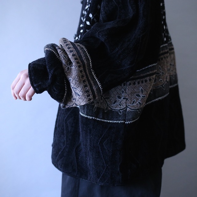 "刺繍" silver reef pattern crystal loop button over wide silhouette no-collar jacket