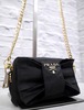 美品◆PRADA プラダ ビッグリボンデザイン クロスボディ チェーンストラップ ミニ ショルダー バッグ 黒x金◆ リボンが可愛らしい便利なクロスボディモデル♪