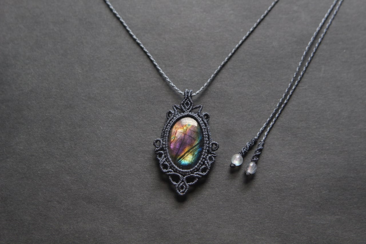 Multi Purple Labradorite micro macrame pendant