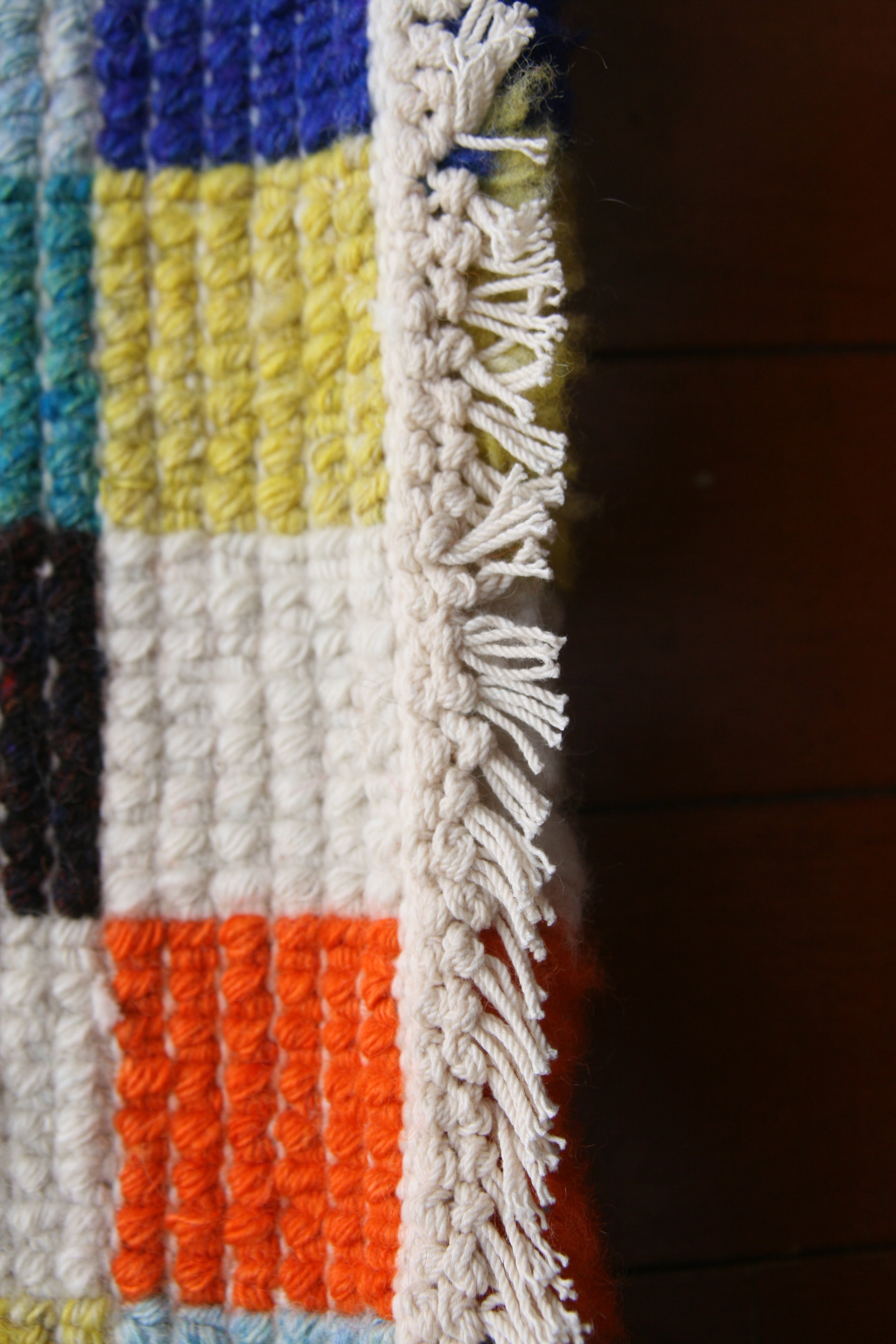 ノッティングチェアマット ホームスパン（手紡ぎ手織り）【パッチ