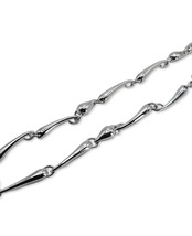 H Drop Necklace “Veiné”