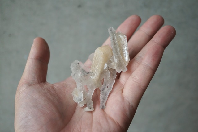 アポフィライト/カルセドニー/スティルバイト Apophyllite/Chalcedony/Stilbite 1390