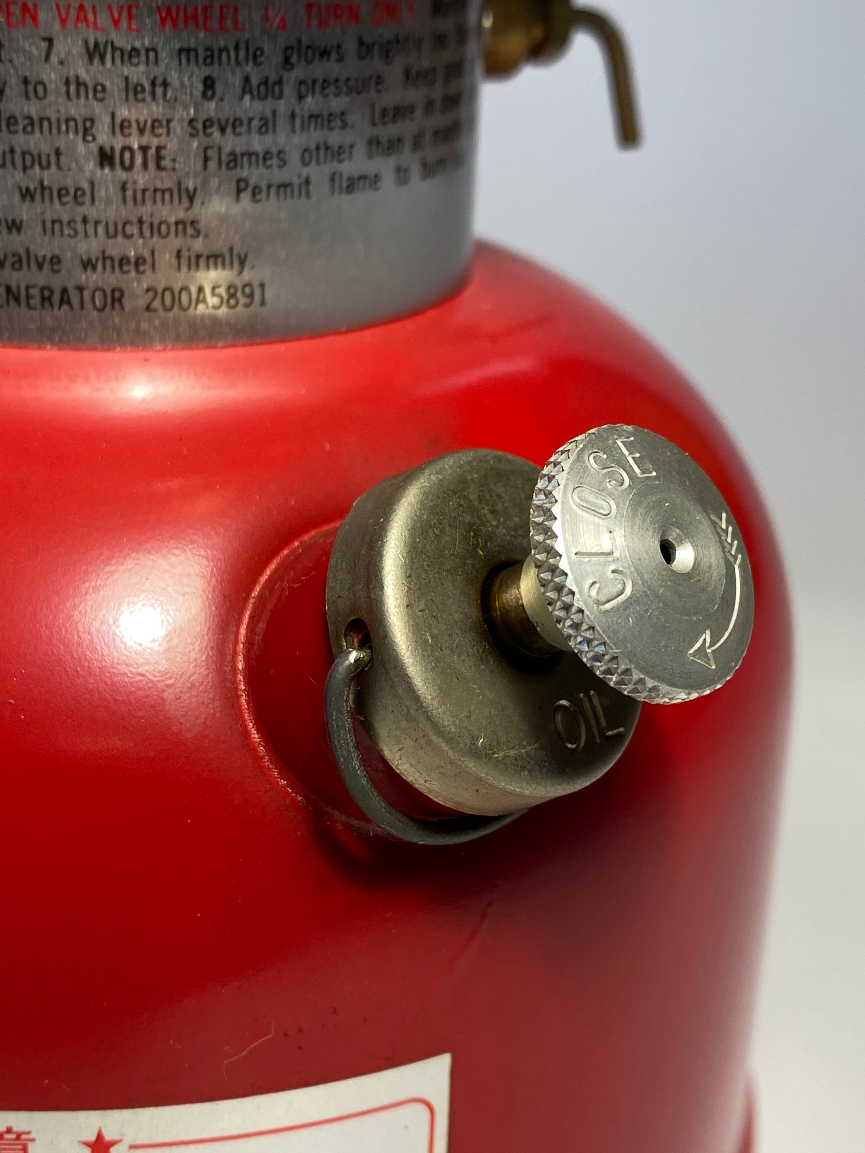 希少価値、日立化成の1974年製 コールマン ランタン 200A