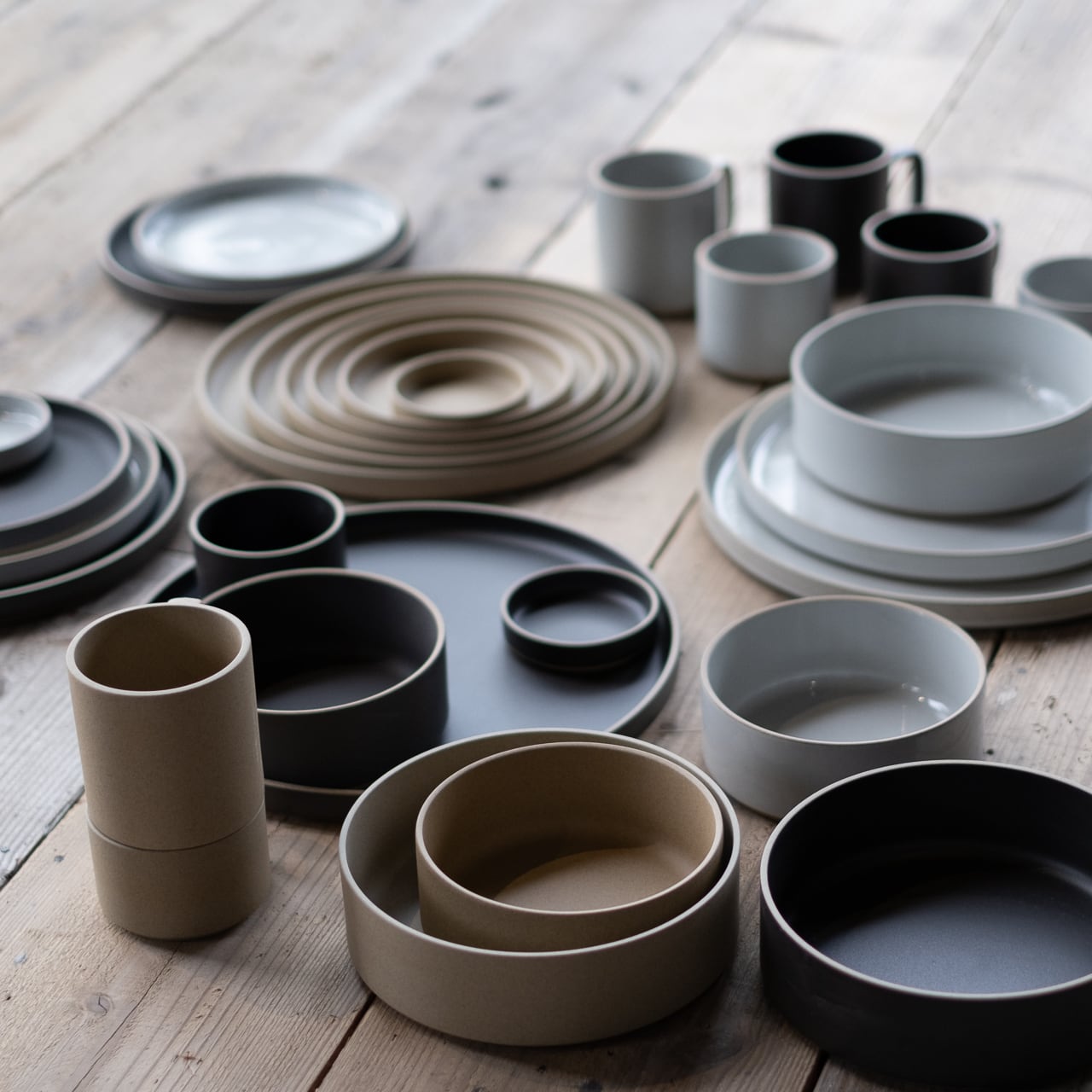 HASAMI PORCELAIN ORIGINAL 【Bottle 85×300mm/Black】》| HASAMI