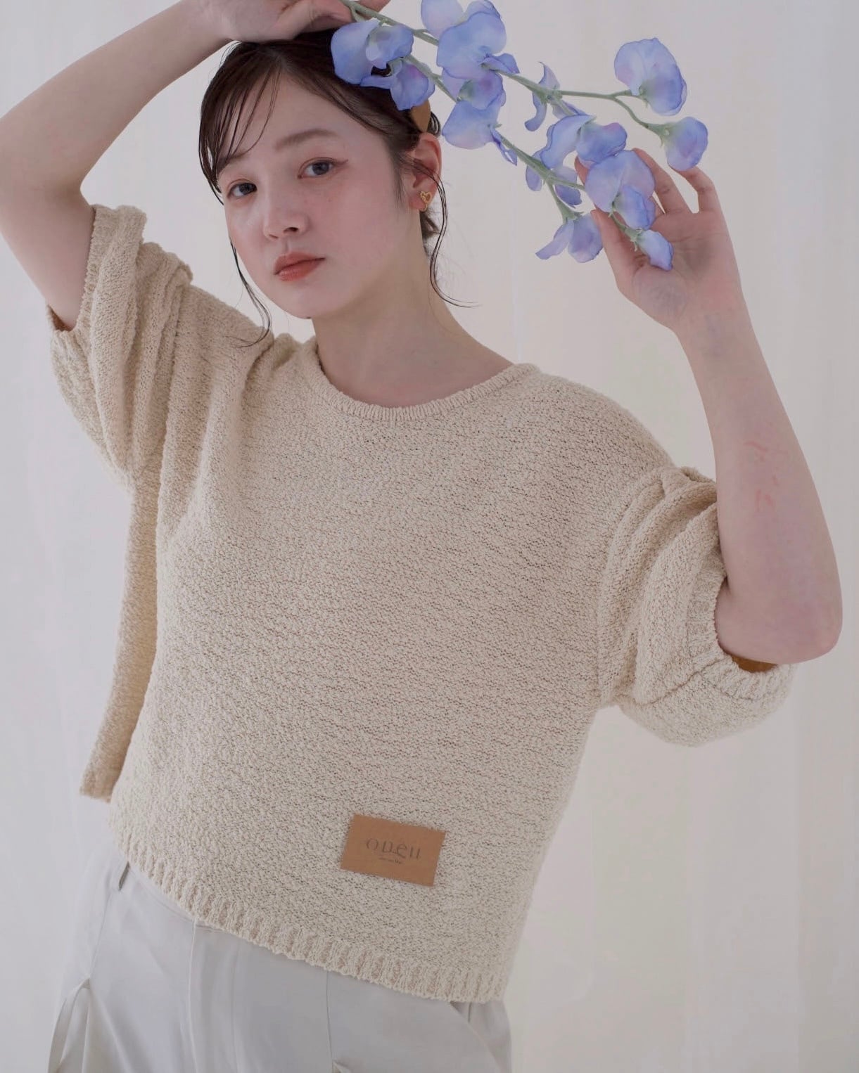 short puff sleeve knit