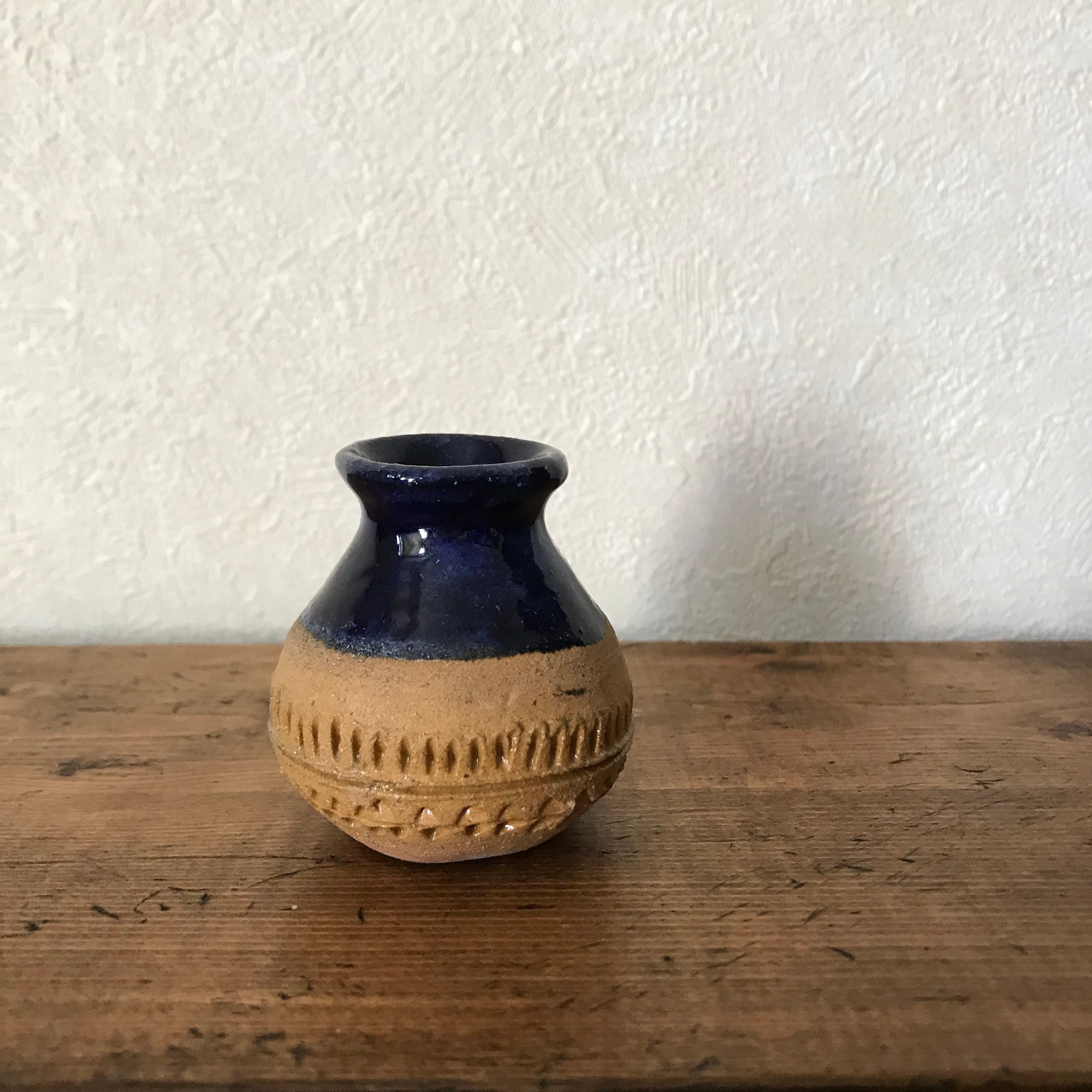 小さな一輪挿し