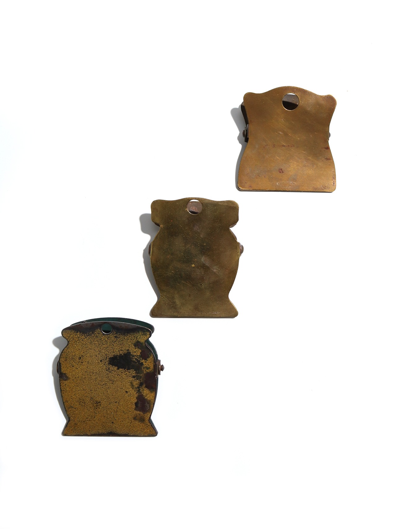 ADVERTISING PAPRE CLIP