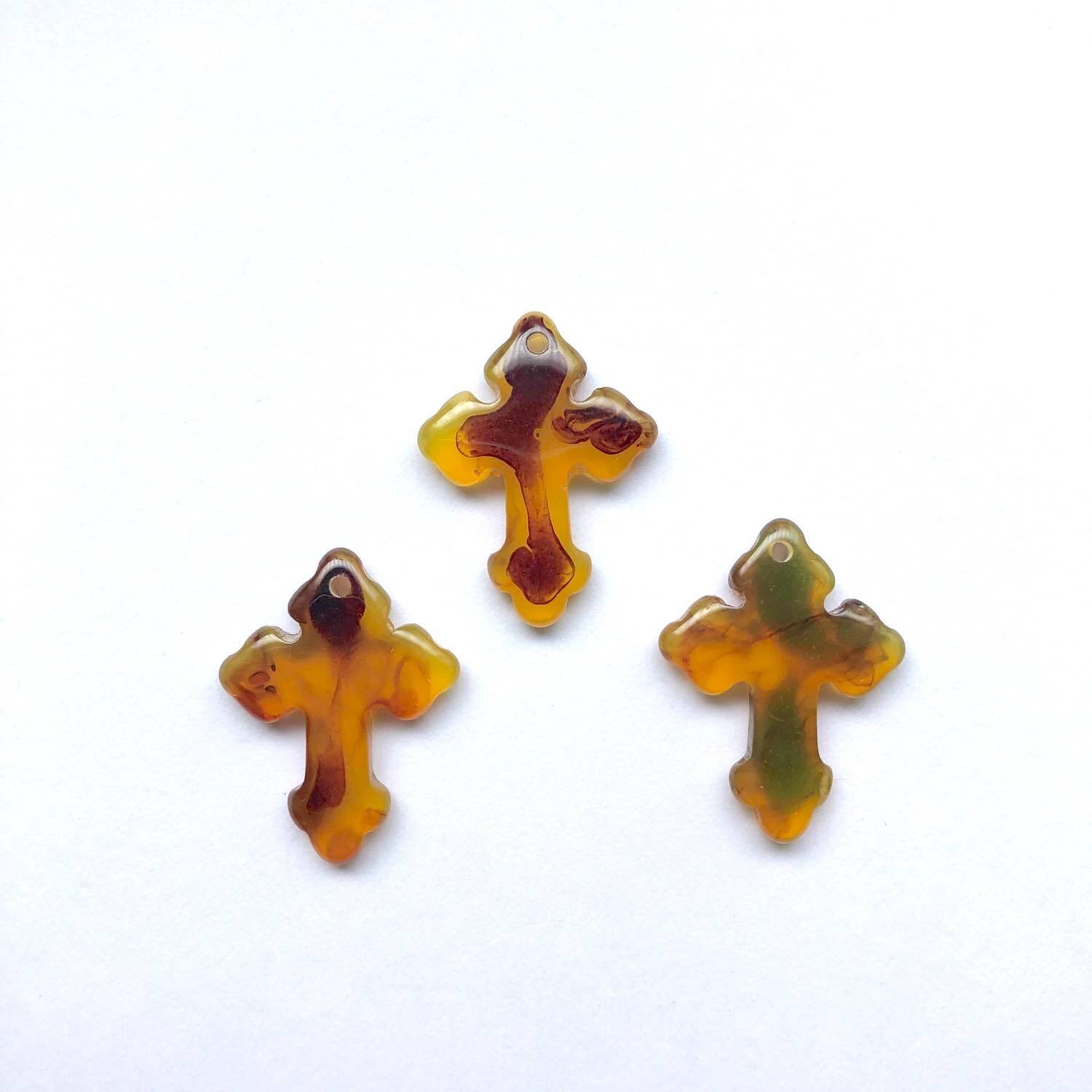 再入荷〉アクリルクロスチャームS（25mm） | Dua-アクセサリーパーツ