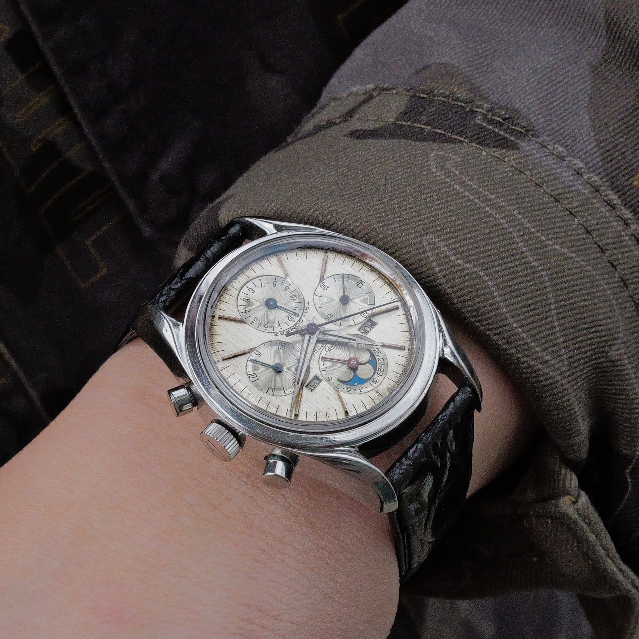 ユニバーサル トリコンパックス tri-compax クロノグラフ 手巻き Ref