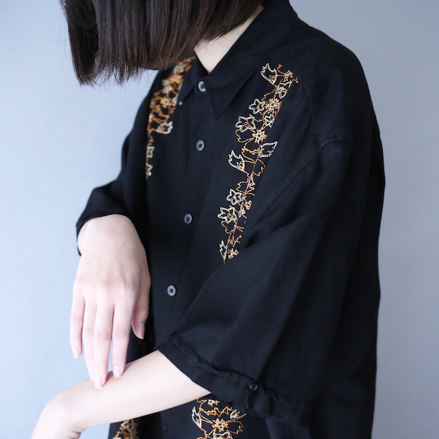 "刺繍" flower and reef motif design loose silhouette h/s shirt