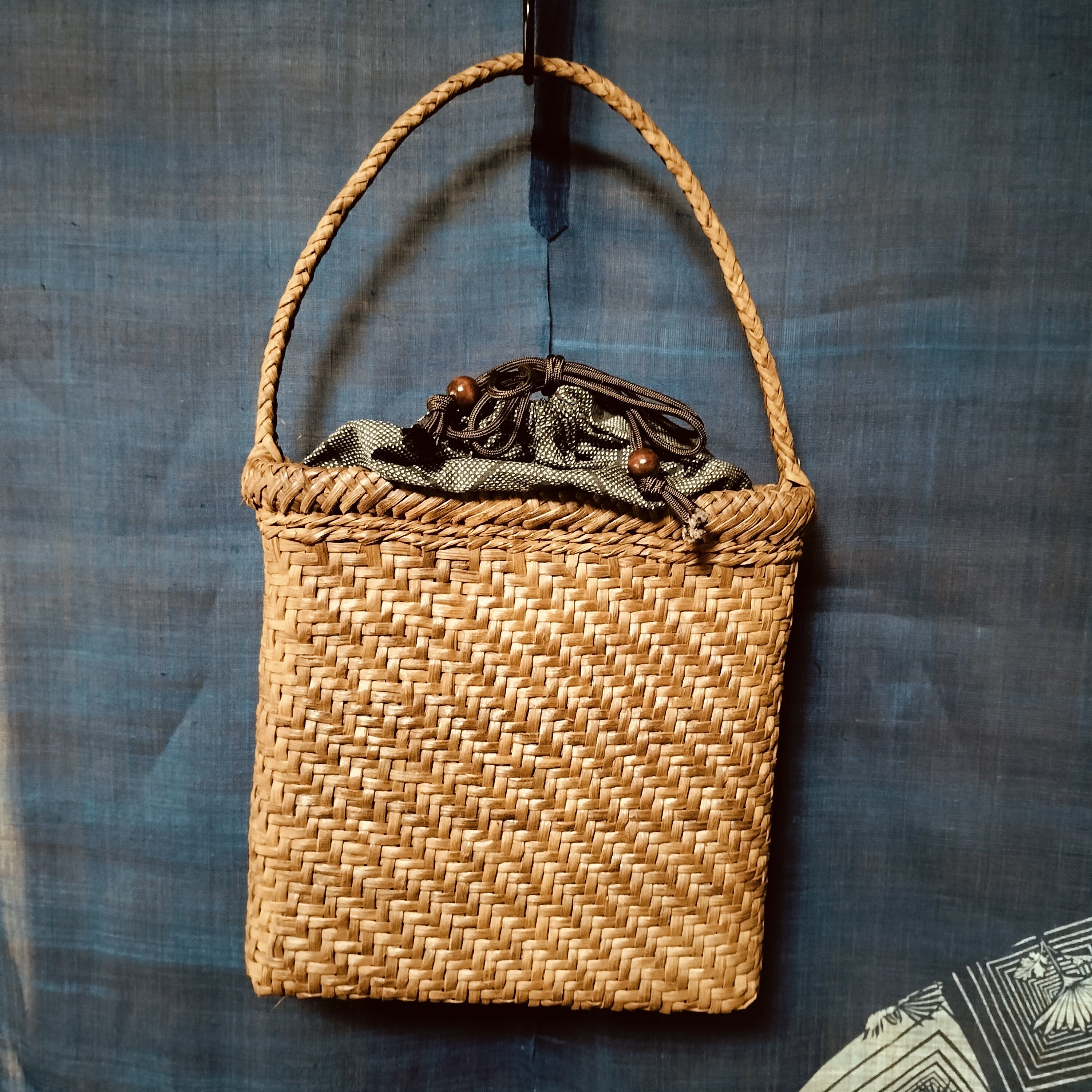 山葡萄籠 乱れ編み山ぶどう籠 | 松本奈川山葡萄籠工房千三郎