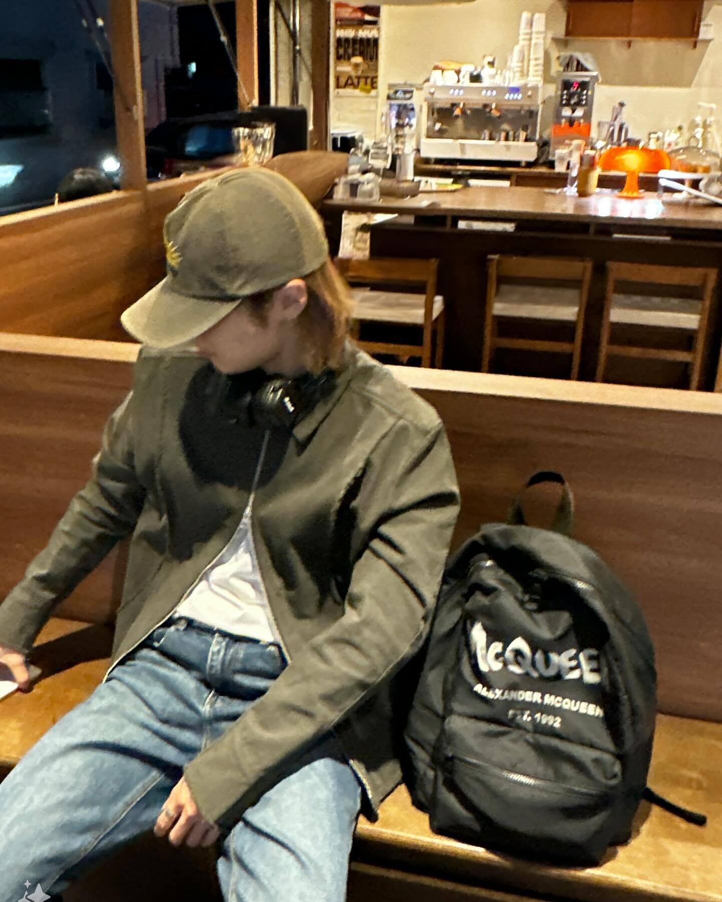 886ee08ed120608d964a320dc0bb91