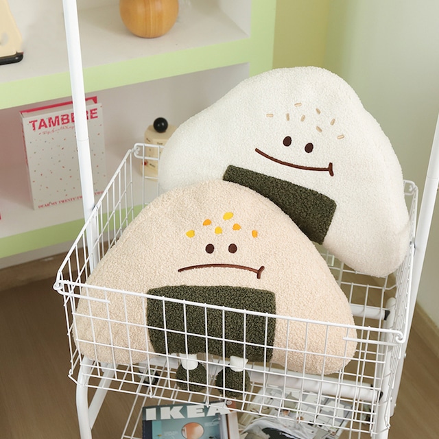 【CUSHION】キュートおにぎり型クッション