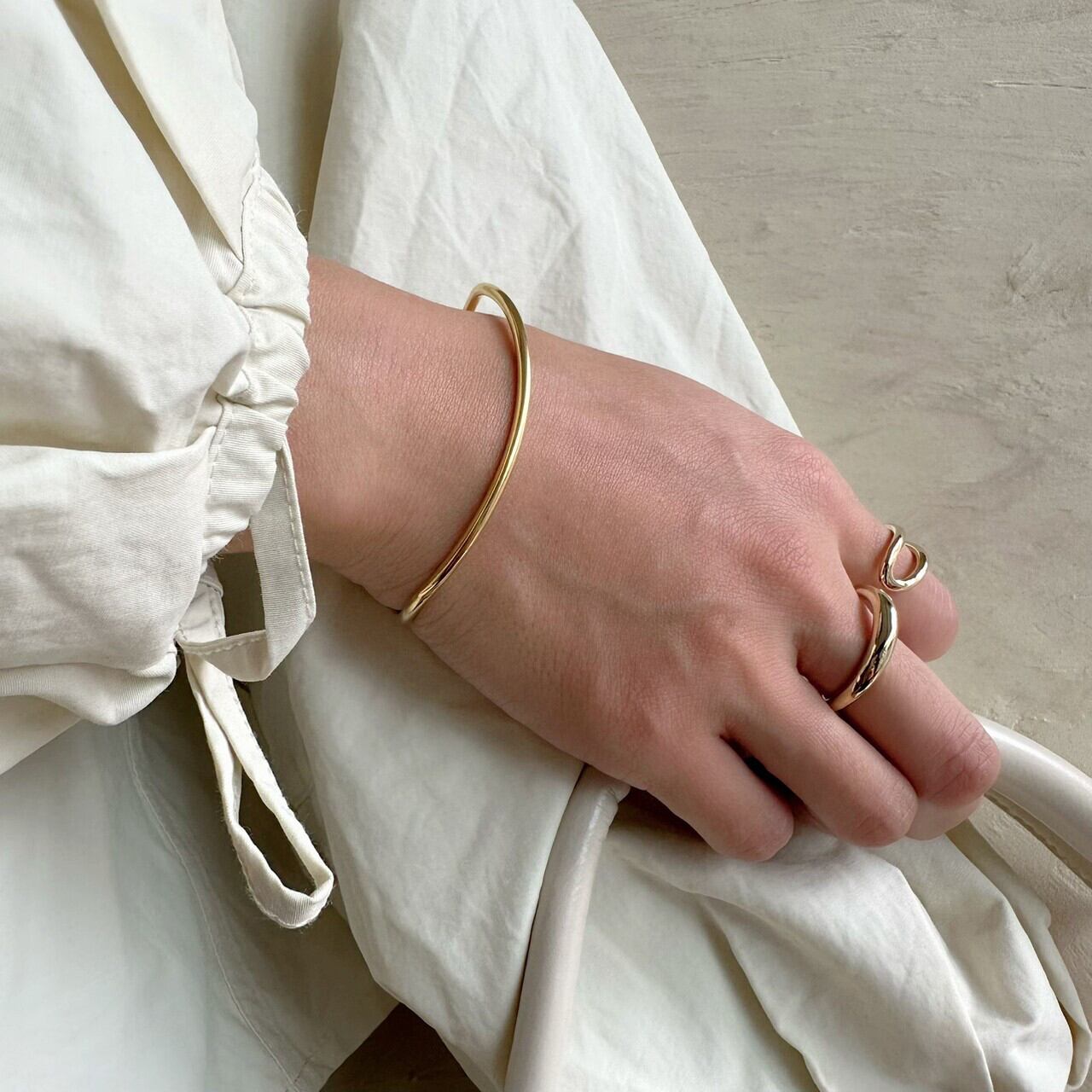 【SELECT】サージカルステンレス　ブレスレット　バングル　レディース　シルバー　ゴールド　華奢　アクセサリー