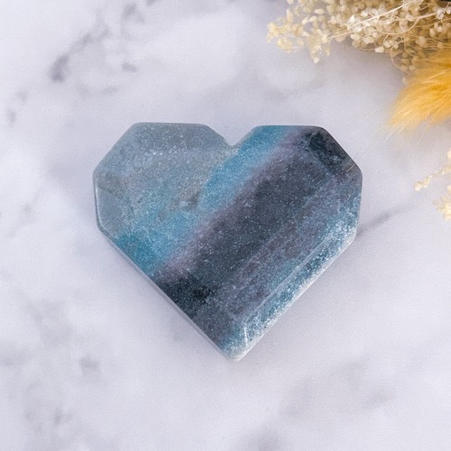 トロレアイトインクォーツ　ハートC