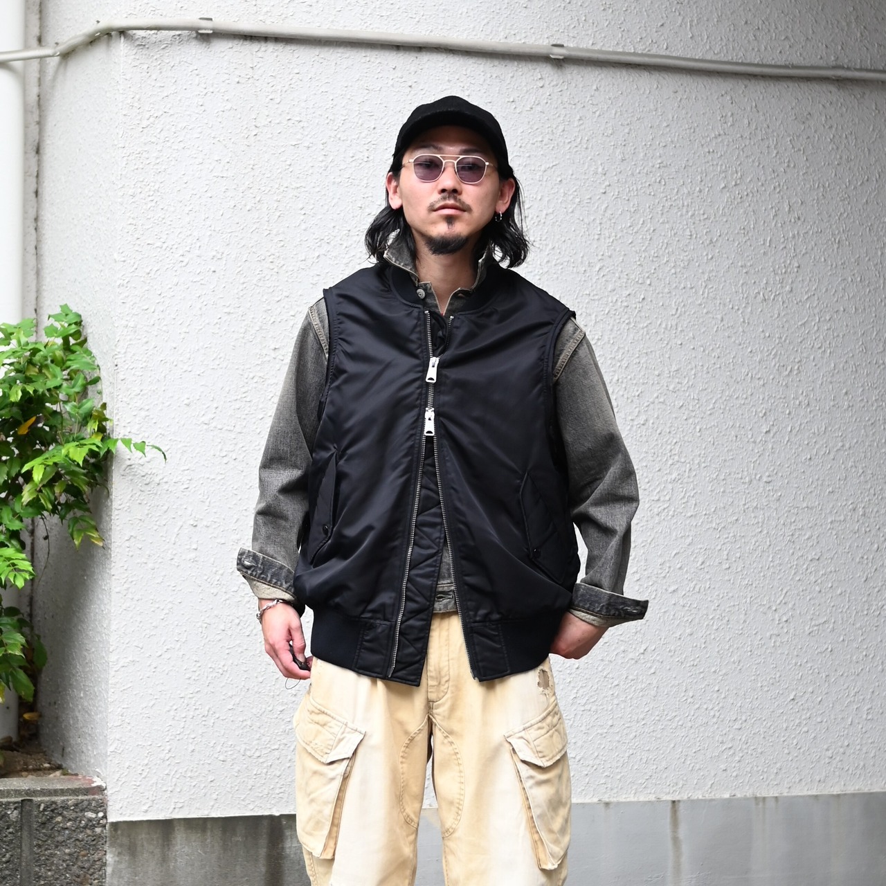 The DUFFER N NEPHEWS / CUT OFF FLIGHT VEST