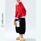 小花柄ブラックのドロストロングスカート 《i0833》